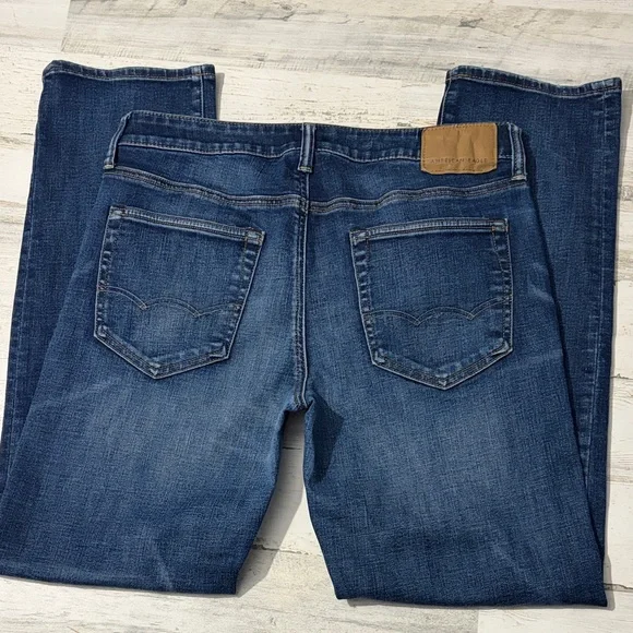 American Eagle Outfitters Men's Original Straight Jeans Size 33 - Picture 3 of 9